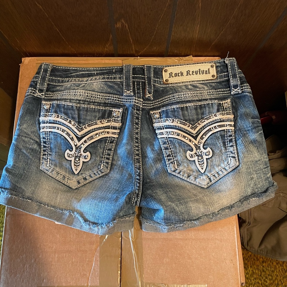 Rock Revival shorts
